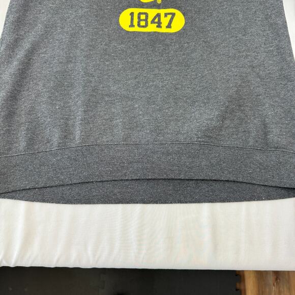 Iowa Hawkeyes Sweatshirt Gray Crew Neck Pullover Logo Big Ten Size Large 1847 - Picture 7 of 10
